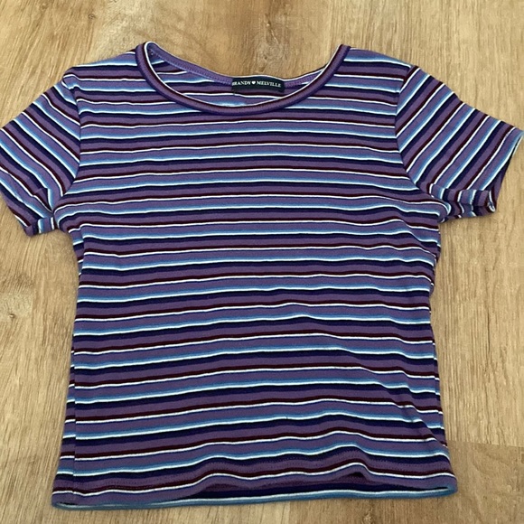 Brandy Melville cropped tee - Picture 1 of 1